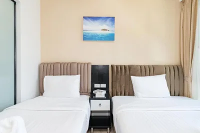 Estudio triple con vistas a la piscina — Wyndham Phuket Airport